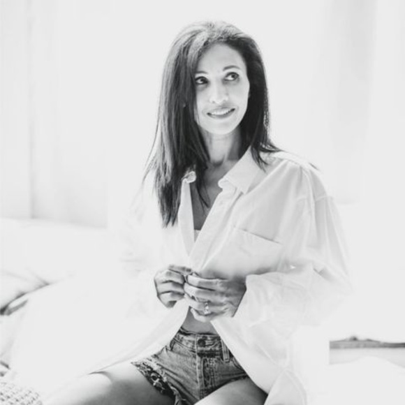 Meet your Posher, Dania - Picture 1 of 1